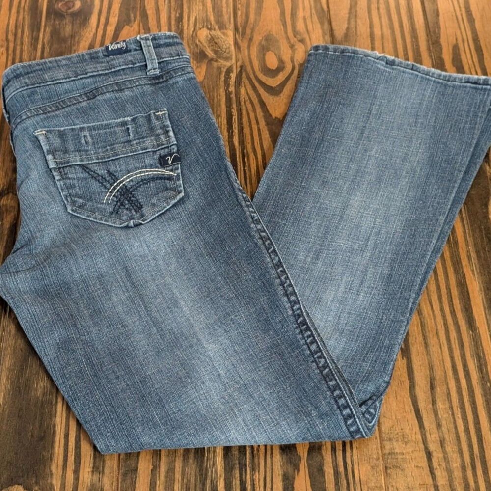 Vanity Carmela Bootcut Medium Wash Denim Jeans 30x33